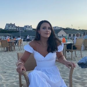 Meet your Posher, Samantha